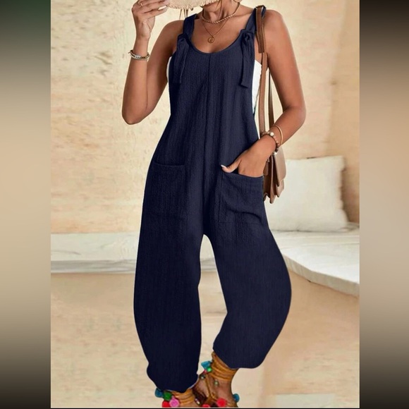 Boho red cami jumpsuit with pockets - Picture 5 of 15